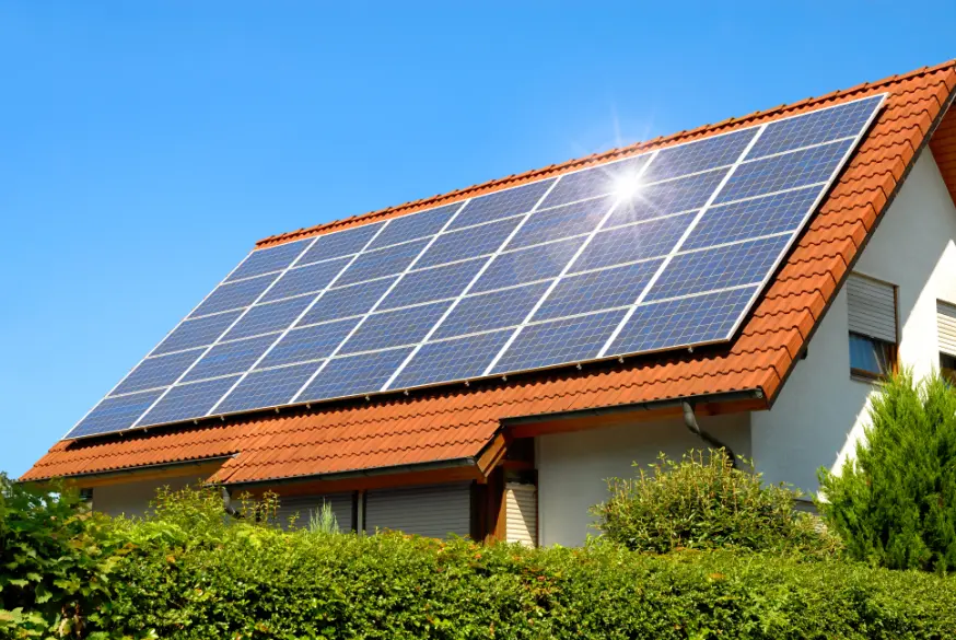 Solar panel cleaning service in Glendale, CA to maintain panel efficiency and performance